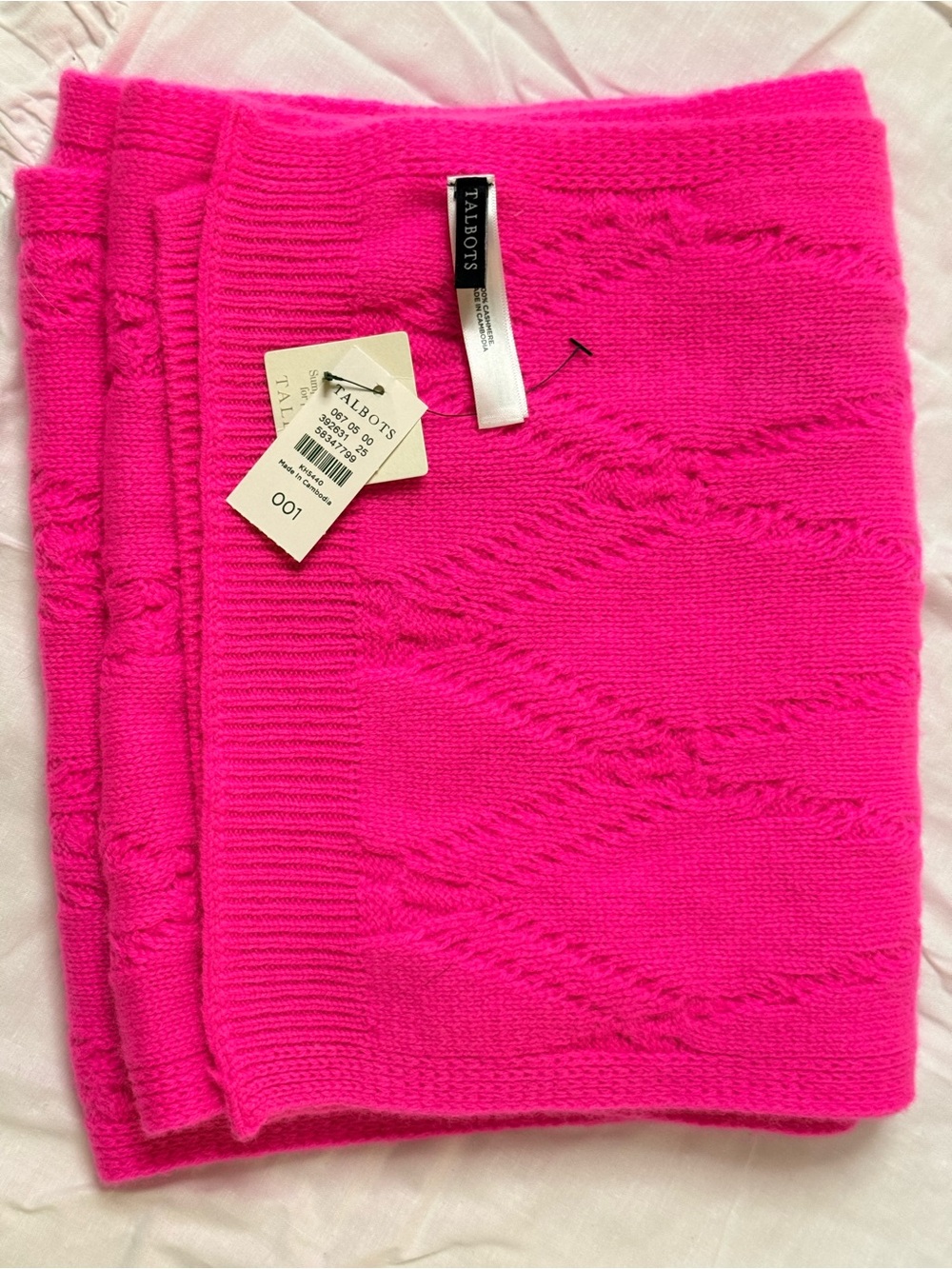 Talbots Bright Pink Cable-Knit 100% Cashmere neck scarf NWT